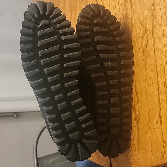 'All Black' Flatform Tread Shootie size 41 (10) - Picture 13 of 15